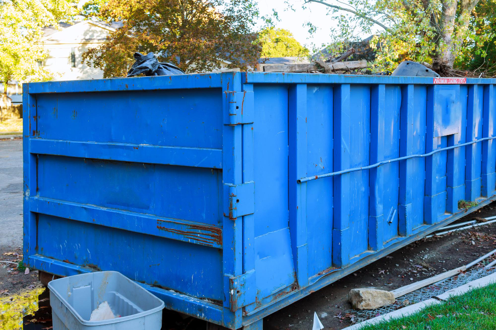 Essential Tips for First-Time Roll-Off Dumpster Renters