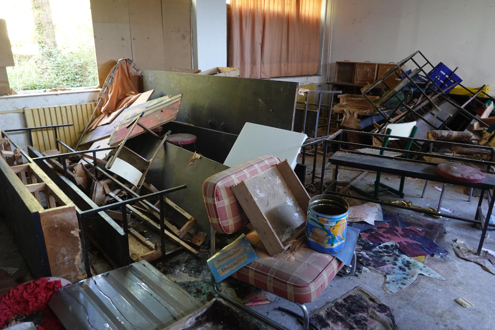 End-of-Year Home Renovations: Your Guide to Managing the Mess