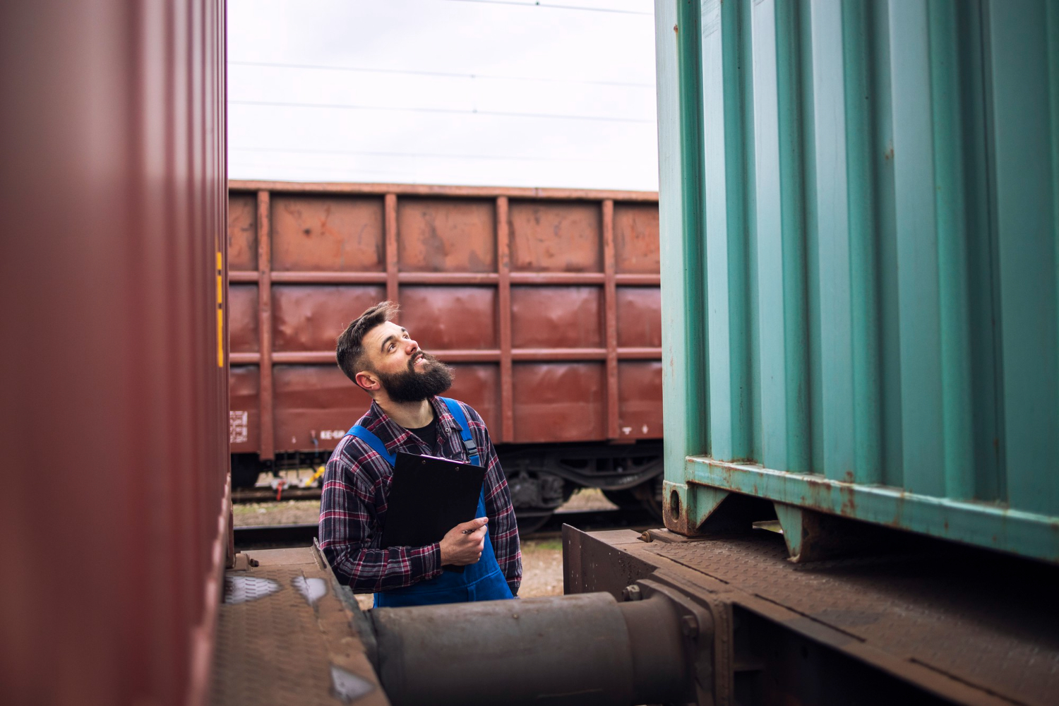 Genius Tips for Maximizing Space in Your Roll Off Dumpster Rental